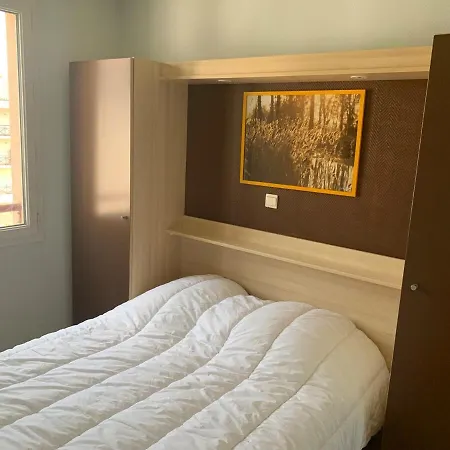 Duplex Sur Port 2 Apartment *